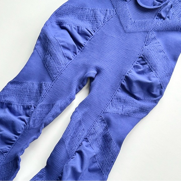 NWOT Free People Movement “The Class” Onesie. Blue. Size: M/L - Picture 12 of 12